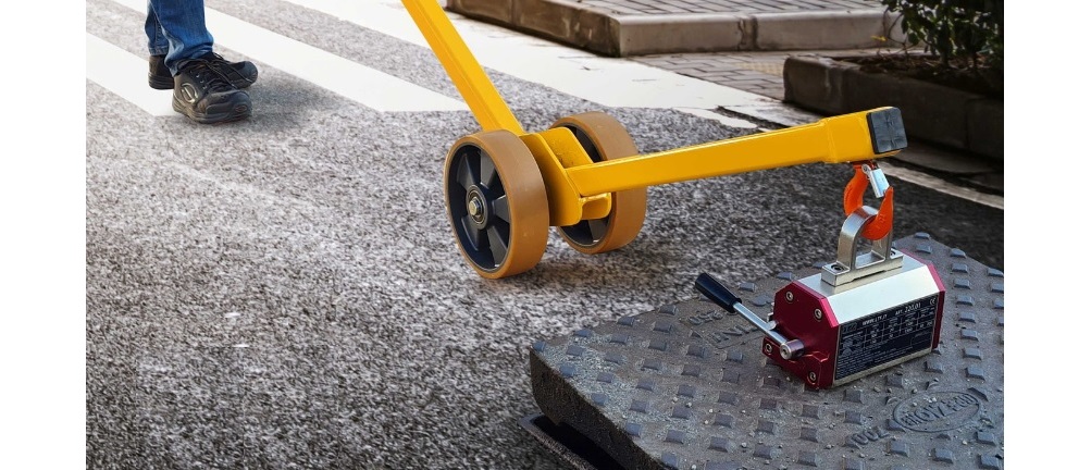 Lifting equipment