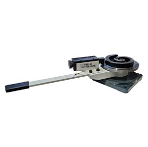 LTF 373217 Curvatrice universale con 3 set di utensili per piegare pezzi di metallo - Capacità piatto 30x10 mm