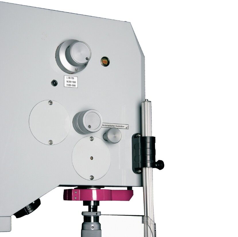 OPTIMUM 054OP4220 Trapano da banco e a colonna con ingranaggi, foratura max. Ø24mm, 1.5 kW, potenza 400V