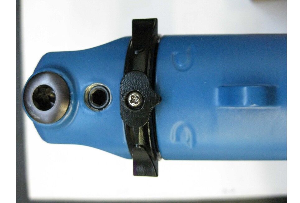 12302030 AIRTEC Pneumatic pistol type reversible auto shut-off screwdriver model 630, Intuitive and easy to access internal adjustable clutch, maximum torque 11.0Nm