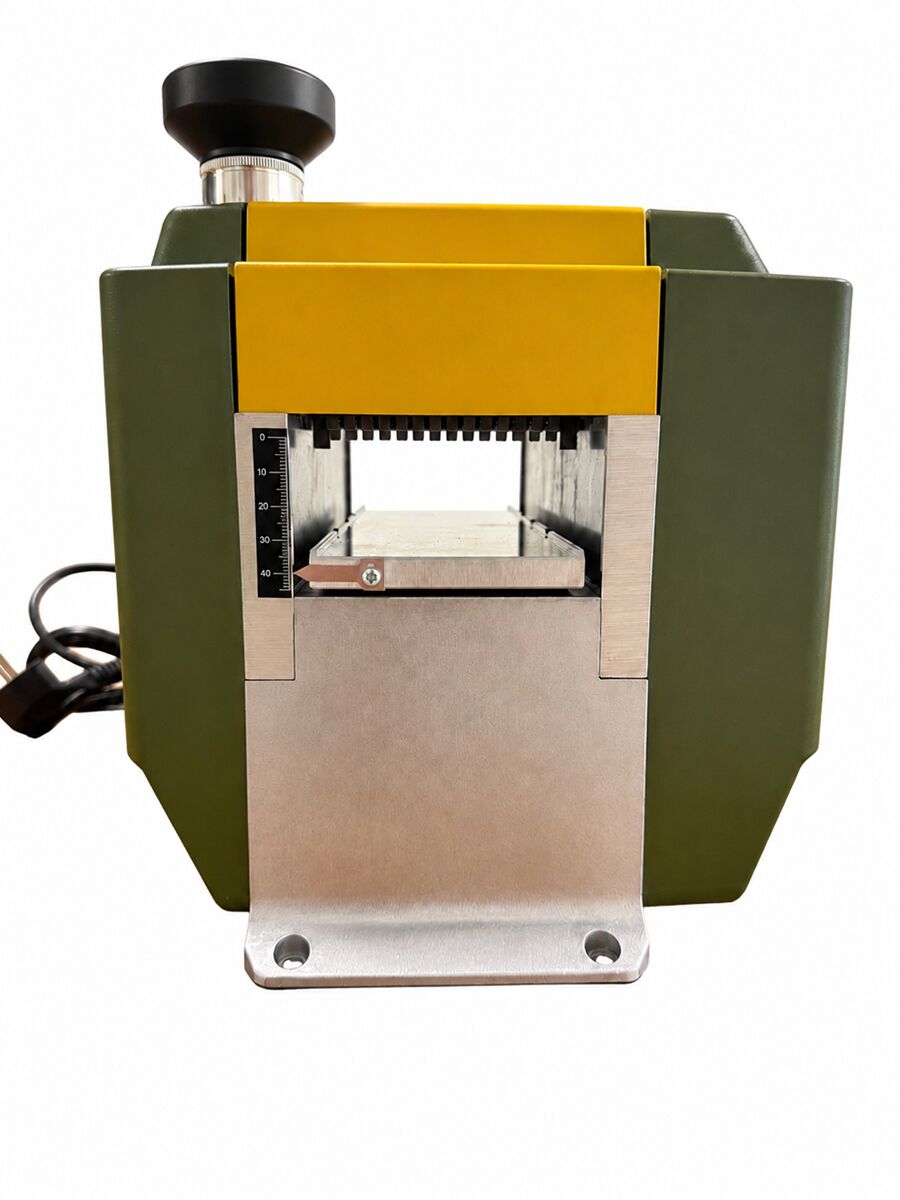 PROXXON 27040 Bench thicknesser DH 40 for soft and hard woods, 230 V, maximum planing capacity 40x80mm