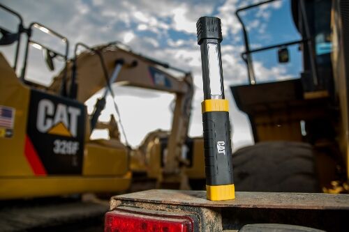 Caterpillar CAT LIGHT CT3115 - Ausziehbarer, wiederaufladbarer Arbeitsscheinwerfer mit 170 Lumen (Flutlichtmodus auf der Frontplatte)