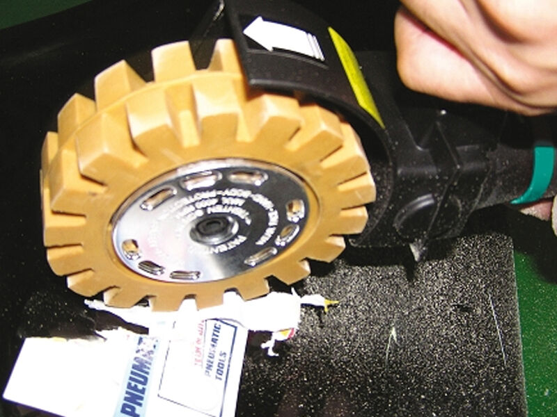 AIRCRAFT 2403800 Kit di rimozione adesivi, ruggine e vernice, velocità 3500 rpm - Modello UE PRO