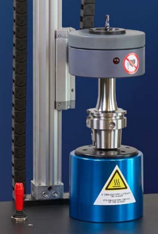 MICKROS MCT 332 EVO Macchina di calettamento termico ad induzione magnetica con montante pneumatico per utensili in HSS e HM