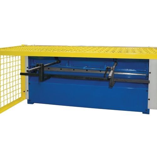 METALLKRAFT 3772915 Cesoia motorizzata per lamiera con pedale larghezza lavoro 1050mm - Modello MTBS 1050-10