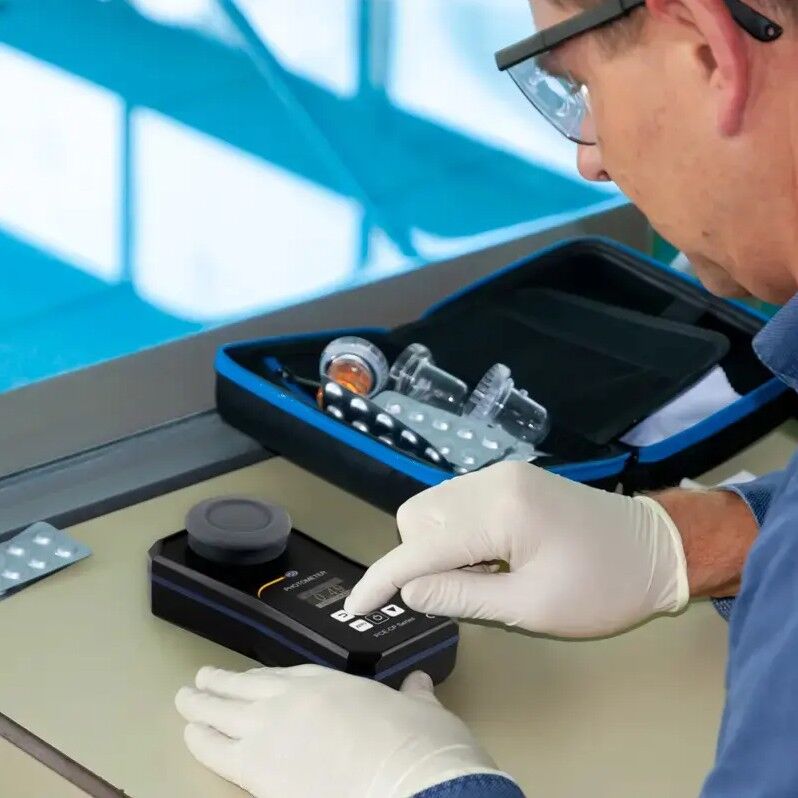 PCE Instruments PCE-CP 20 pHmetro bluetooth 5-in-1 per misura pH, cloro, durezza e alcalinità con cloud sync, analisi acqua smart e senza fili