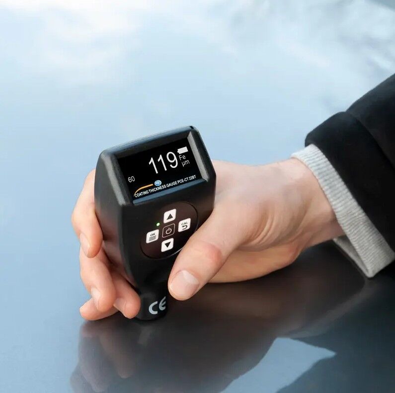 PCE Instruments PCE-CT 22BT Spessimetro per rivestimenti fino a 1500 µm, calibrazione su 5 punti, Bluetooth, App iOS/Android, sonda interna, memoria 600 valori, display retroilluminato