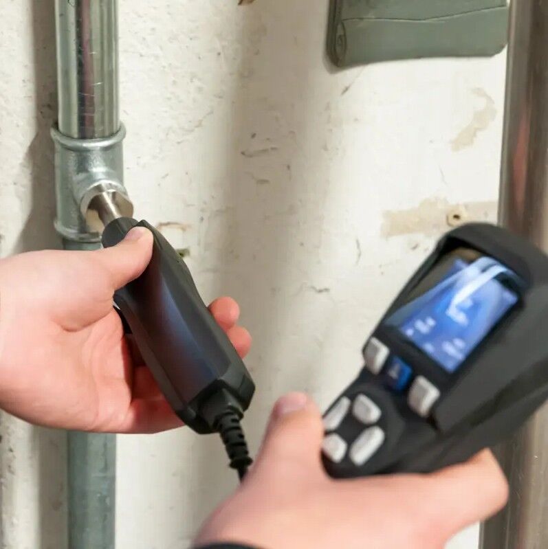 PCE Instruments PCE-DPM 3 Datenlogger für Taupunktmessung und Druckluftparameter, CSV-Speicher, wiederaufladbare Batterie, einfacher Anschluss an PC zur Analyse