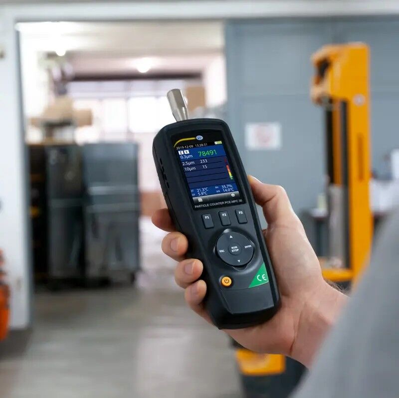 PCE Instruments PCE-MPC 30 Thermohygrometer with datalogger, mass concentration measurement, measurement range 0 to 2000 µg/m³, resolution 1 µg/m³