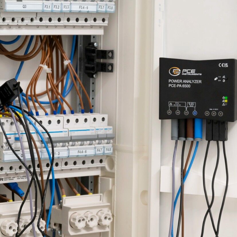 PCE Instruments PCE-PA 6500 R11 Amperometro per il monitoraggio dell'energia, misura i valori di corrente e tensione, range di misura da 40 a 400V