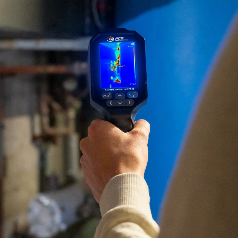 PCE Instruments PCE-TC 26 Termocamera con tracciamento automatico della temperatura, campo di misura da -10 a +400°C