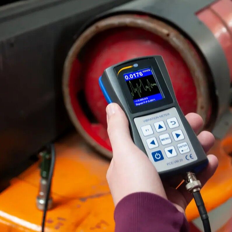 PCE Instruments PCE-VM 20 Vibrometer for vibration measurement in machinery, evaluation according to DIN ISO 10816, speed range 0 to 200 mm/s
