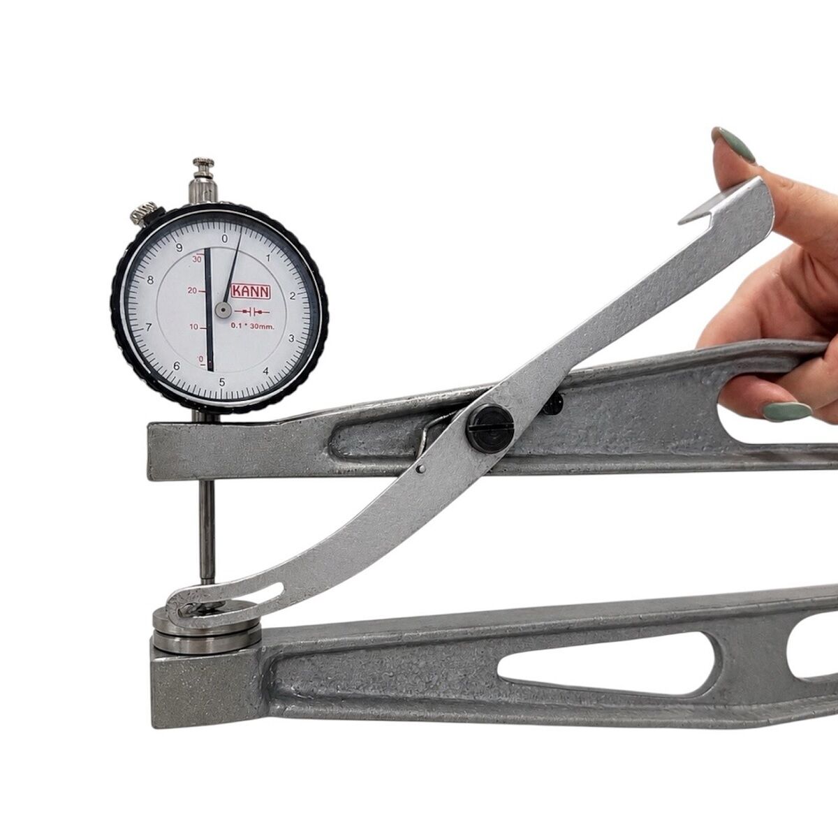 1555727 Deep Groove Feeler MicroMet series model DTG/27, measuring range 0-30mm, contacts Ø30mm, throat depth 400mm