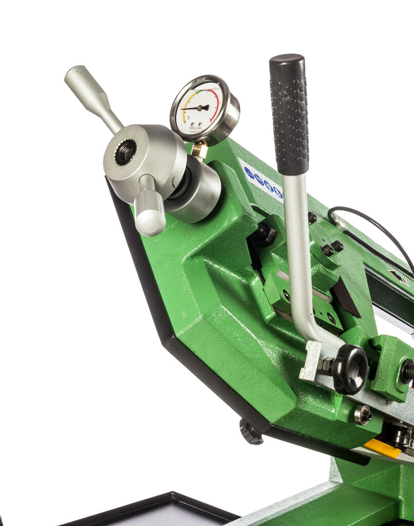 NEBES Elettromeccanica TM 275 CD Professionelle Bandsägemaschine mit Induktionsmotor und hydraulischer Bremse - Blattgröße 2450x27x0,90 mm