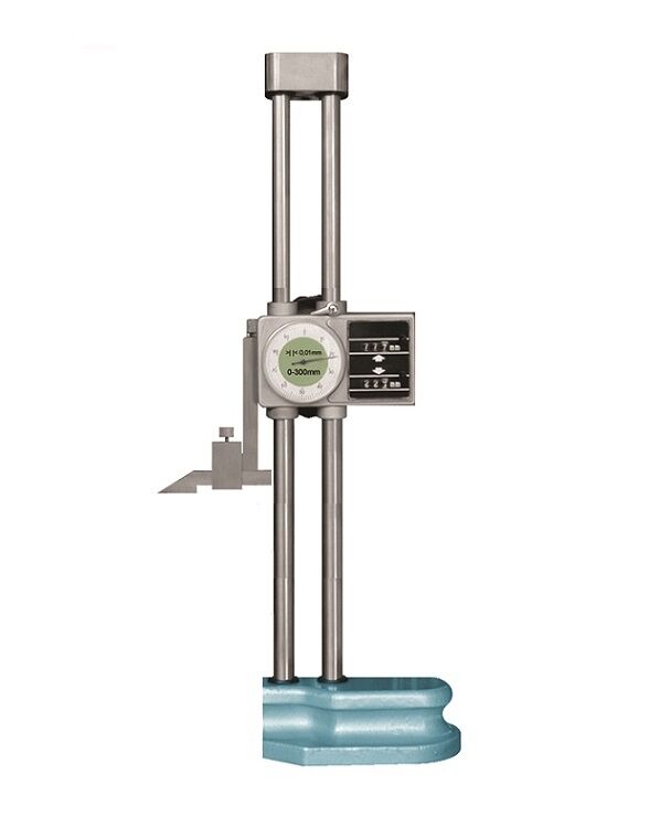 VG006-026 Height gauge with double tempered columns - Carbide tipped scriber - Back hand wheel for quick movement - Measuring range 600mm